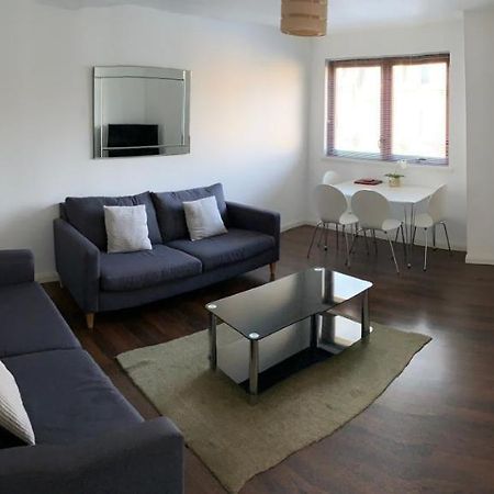 Aberdeen Serviced Apartments - Bloomfield Екстер'єр фото