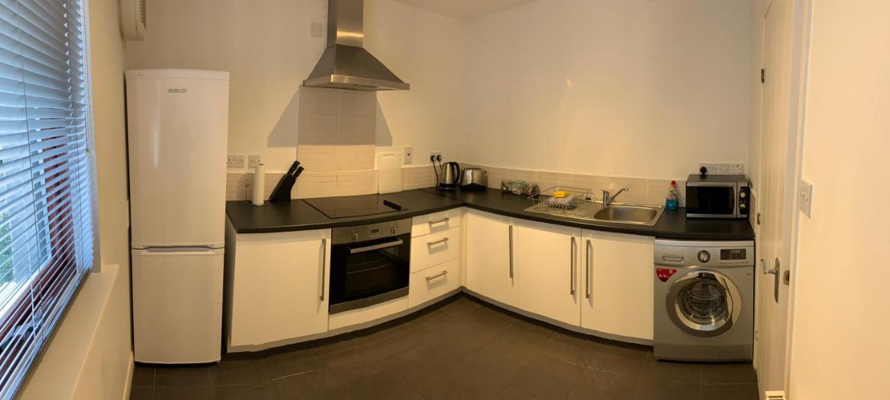 Aberdeen Serviced Apartments - Bloomfield Екстер'єр фото